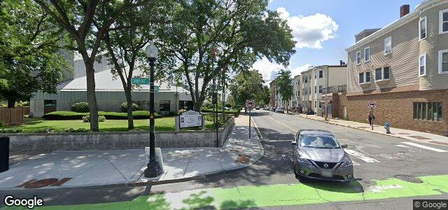 Larawan ng 700 Cambridge Street sa Winnipeg, Manitoba