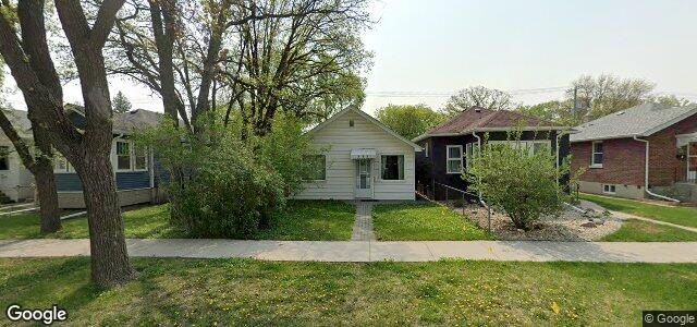 Photo of 896 Garwood Avenue in Winnipeg, Manitoba