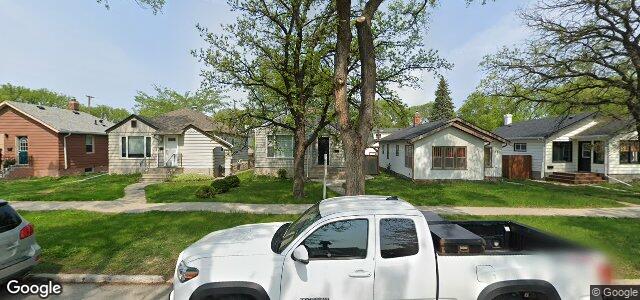 Larawan ng 925 Fleet Avenue sa Winnipeg, Manitoba