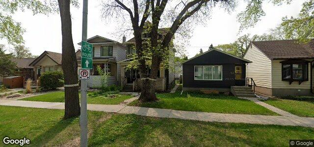 Larawan ng 928 Warsaw Avenue sa Winnipeg, Manitoba