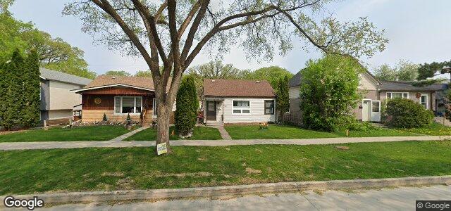 Larawan ng 929 Lorette Avenue sa Winnipeg, Manitoba