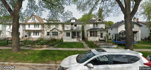 Larawan ng 929 Warsaw Avenue sa Winnipeg, Manitoba