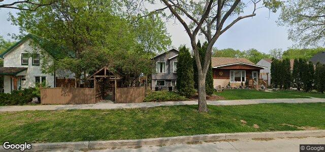 Larawan ng 933 Lorette Avenue sa Winnipeg, Manitoba
