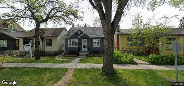 Larawan ng 934 Warsaw Avenue sa Winnipeg, Manitoba