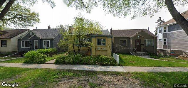 Larawan ng 938 Warsaw Avenue sa Winnipeg, Manitoba