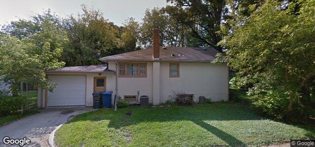 Larawan ng 22 Roslyn Crescent sa Winnipeg, Manitoba