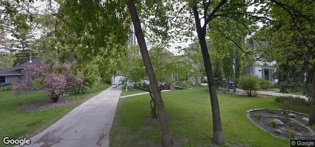 Larawan ng 41 Roslyn Crescent sa Winnipeg, Manitoba