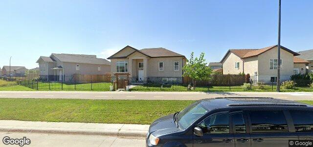 330 Dr. Jose Rizal Way（加拿大曼尼托巴省溫尼伯市）房屋照片