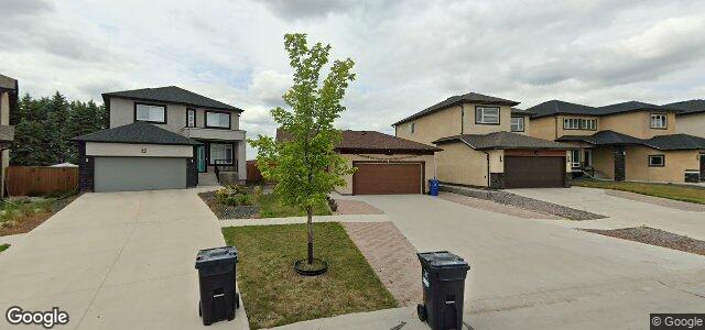 Larawan ng 38 Luzon Bay sa Winnipeg, Manitoba