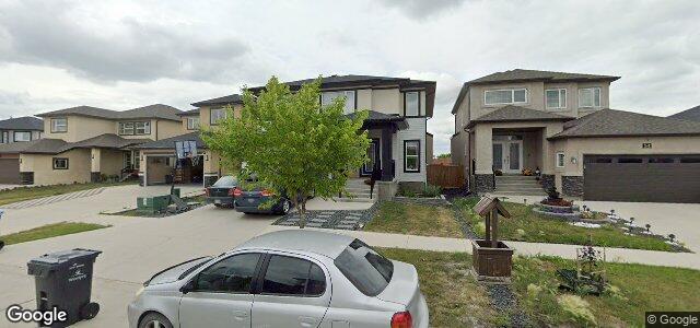 Larawan ng 50 Luzon Bay sa Winnipeg, Manitoba