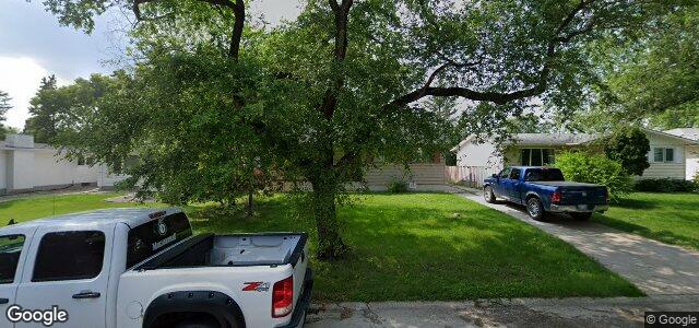 100 Roselawn Bay ਦੀ ਫੋਟੋ, ਵਿਨੀਪਿਗ, ਮੈਨੀਟੋਬਾ