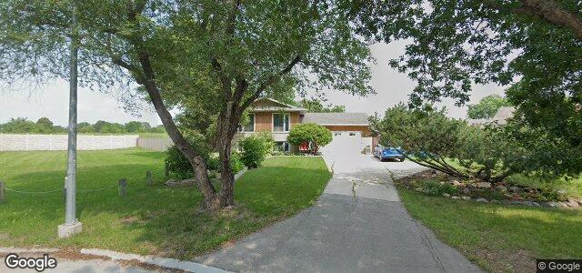 Larawan ng 103 Edelweiss Crescent sa Winnipeg, Manitoba