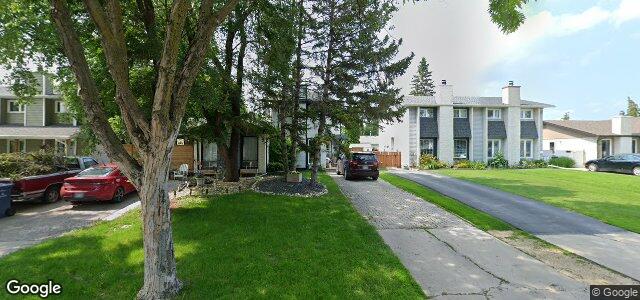 Larawan ng 104 Callum Crescent sa Winnipeg, Manitoba
