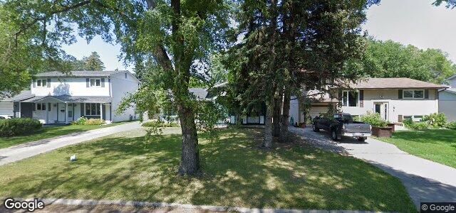 Larawan ng 108 Gemini Avenue sa Winnipeg, Manitoba