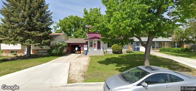 Larawan ng 11 Pinecrest Bay sa Winnipeg, Manitoba