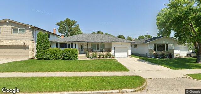 Larawan ng 11 Pleasant Bay sa Winnipeg, Manitoba