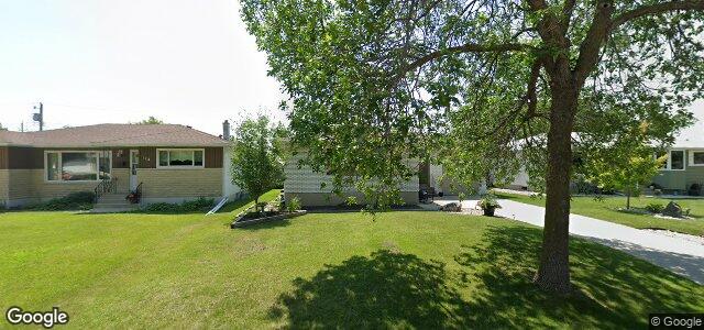 Larawan ng 110 Cameo Crescent sa Winnipeg, Manitoba