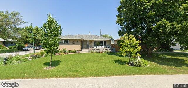 Larawan ng 111 Cameo Crescent sa Winnipeg, Manitoba
