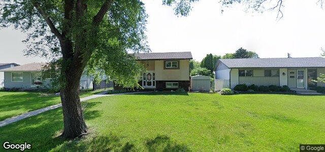 Larawan ng 111 Gemini Avenue sa Winnipeg, Manitoba