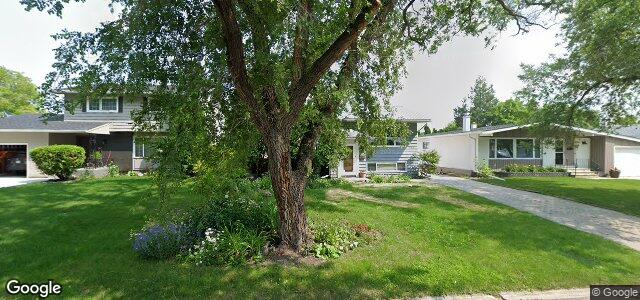 Larawan ng 111 Roselawn Bay sa Winnipeg, Manitoba