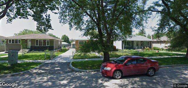 Larawan ng 1110 Rothesay Street sa Winnipeg, Manitoba