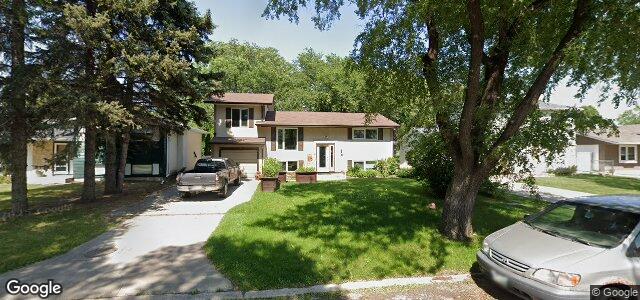 Larawan ng 112 Gemini Avenue sa Winnipeg, Manitoba