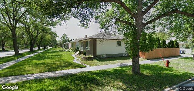 Larawan ng 1138 Rothesay Street sa Winnipeg, Manitoba