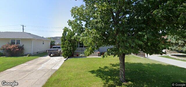 Larawan ng 120 Broad Bay sa Winnipeg, Manitoba