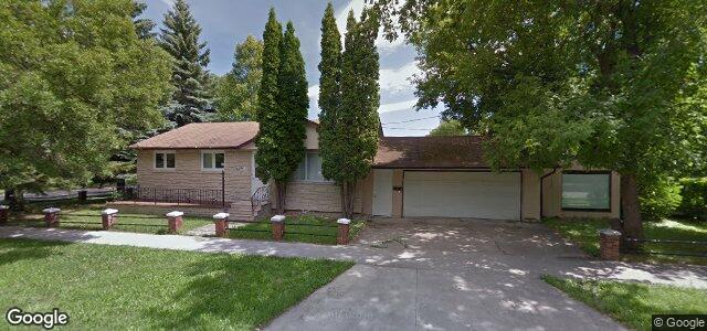 Larawan ng 1221 De Fehr Street sa Winnipeg, Manitoba