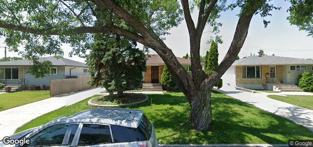 Larawan ng 124 Broad Bay sa Winnipeg, Manitoba