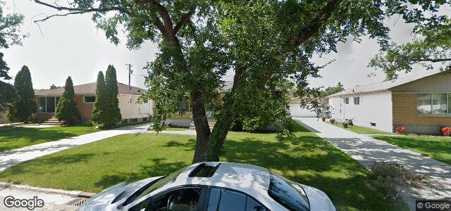 Larawan ng 128 Broad Bay sa Winnipeg, Manitoba