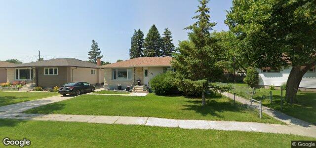 Photo of 128 Eade Crescent in Winnipeg, Manitoba