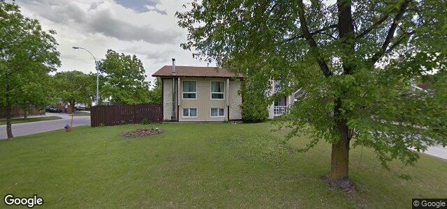 Larawan ng 129 Bret Bay sa Winnipeg, Manitoba