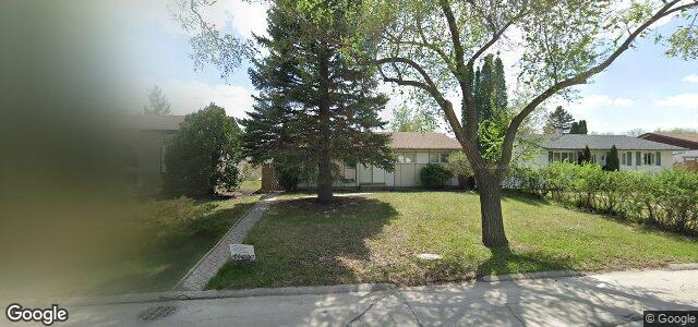 Larawan ng 135 Gemini Avenue sa Winnipeg, Manitoba