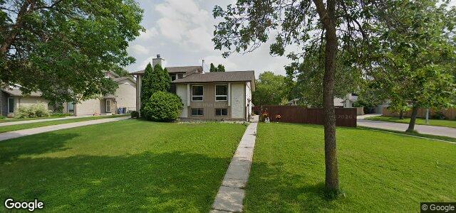 Larawan ng 137 Callum Crescent sa Winnipeg, Manitoba