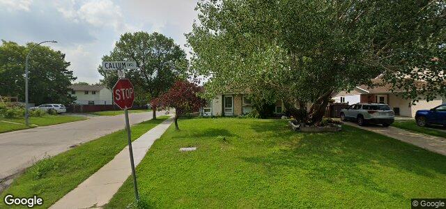 Larawan ng 142 Callum Crescent sa Winnipeg, Manitoba