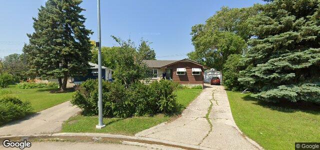 Larawan ng 148 Broad Bay sa Winnipeg, Manitoba