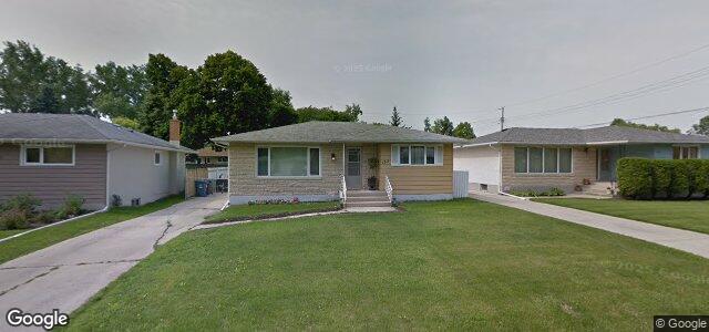 Larawan ng 153 Eade Crescent sa Winnipeg, Manitoba