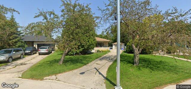 Larawan ng 168 Macaulay Crescent sa Winnipeg, Manitoba