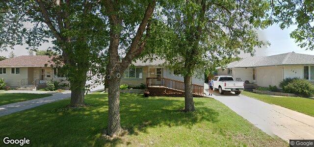 Larawan ng 184 Broad Bay sa Winnipeg, Manitoba