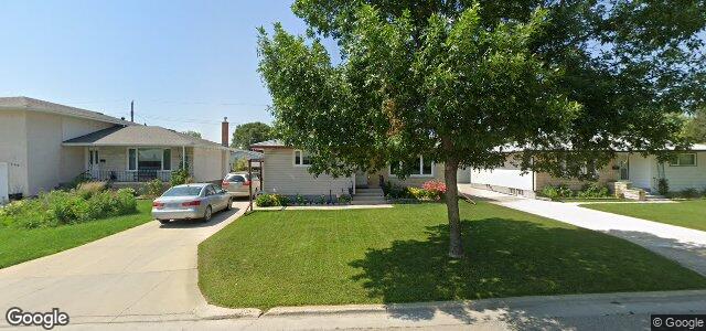 Larawan ng 195 Broad Bay sa Winnipeg, Manitoba