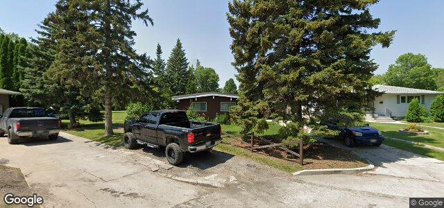 Larawan ng 2 Halkirk Bay sa Winnipeg, Manitoba