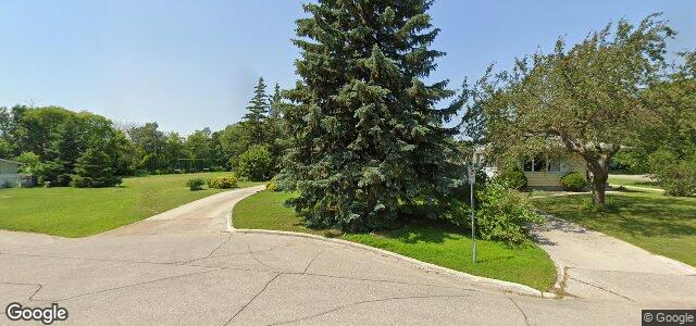 Larawan ng 2 Kinbrace Bay sa Winnipeg, Manitoba