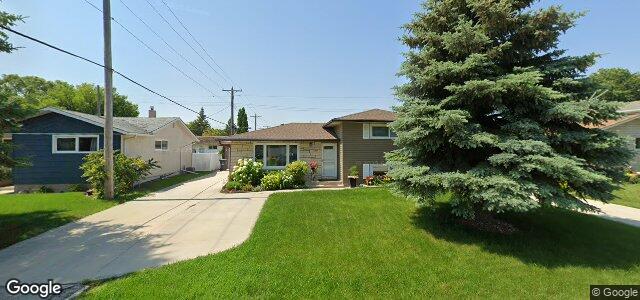 Larawan ng 207 Broad Bay sa Winnipeg, Manitoba