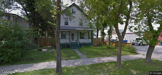 Larawan ng 210 Cheriton Avenue sa Winnipeg, Manitoba