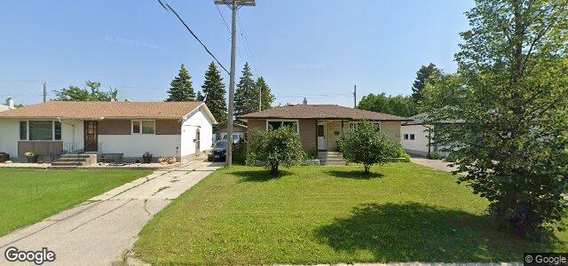 Larawan ng 212 Broad Bay sa Winnipeg, Manitoba