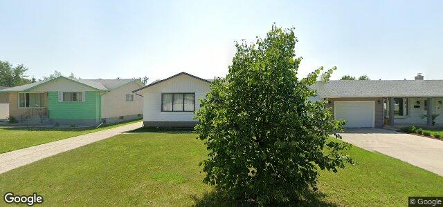 Larawan ng 214 Donwood Drive sa Winnipeg, Manitoba