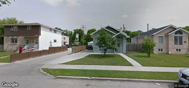 Larawan ng 215 Cheriton Avenue sa Winnipeg, Manitoba