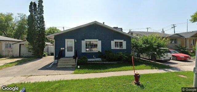 Larawan ng 220 Mckay Avenue sa Winnipeg, Manitoba