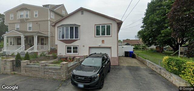 Larawan ng 220 Sutton Avenue sa Winnipeg, Manitoba